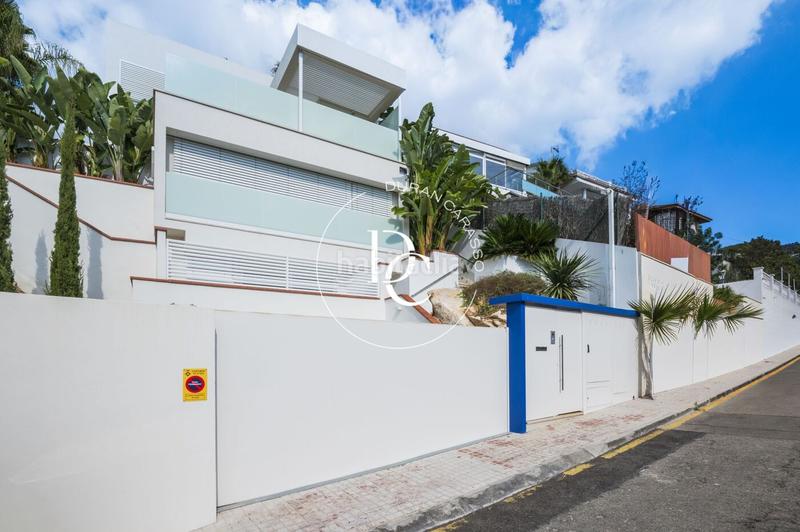 Foto 3625b11f-d142-4a0d-8dd3-f2d22d524cde. Lloguer casa amb calefacció aparcament piscina a Sitges