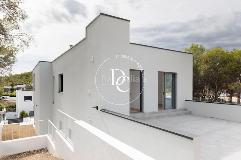 Foto 44fccebb-3df2-4611-835e-c6e2ec38e266. Casa  de lujo de 308 m2 con piscina y vistas en venta en Mas Alba can lloses, en Sant Pere de Ribes
