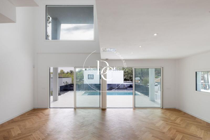 Foto a899e8c6-fc3a-414c-9f97-8b755ffeb74c. Casa  de lujo de 308 m2 con piscina y vistas en venta en Mas Alba can lloses, en Sant Pere de Ribes
