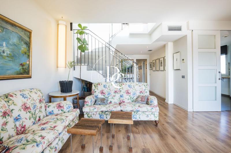 Foto 88fdc219-cee6-46ac-ab02-9a71f1e8f633. Dúplex amb calefacció piscina a La Plana Sitges