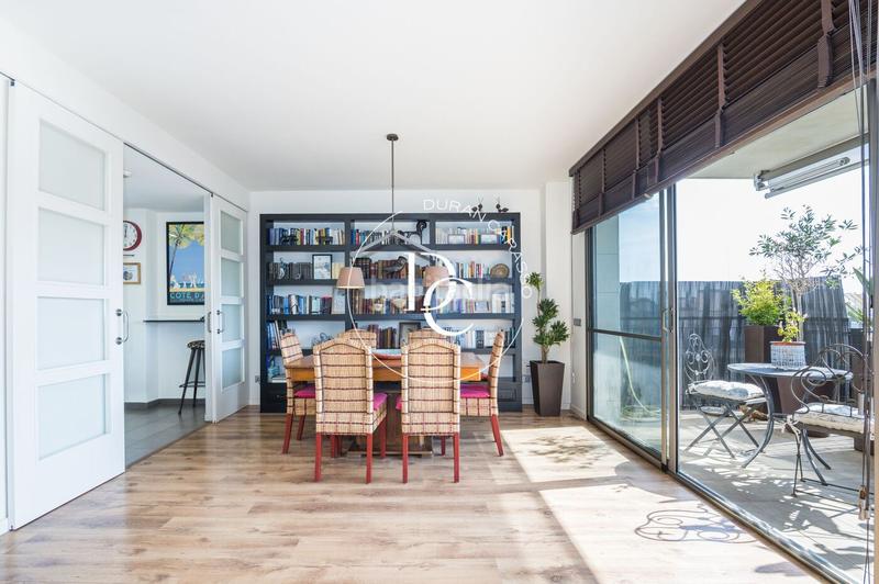 Foto ff4e4976-a6fa-4ea0-bb73-fadaf2bd7038. Dúplex amb calefacció piscina a La Plana Sitges