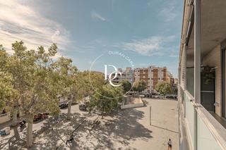 Appartement  Avinguda del garraf. Piso de 100 m2 en venta en vilanova i la geltrú