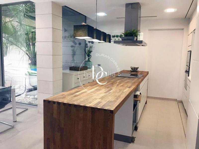 Foto 50ea2719-b916-4fdb-ad1c-6cd5631e4be8. Alquiler casa  de lujo de 202 m2 con vistas en alquiler en terramar, en Sitges