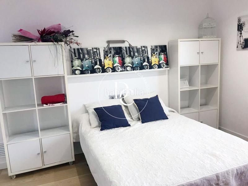 Foto 8ca132fc-647f-48f2-bedb-934a0314d81a. Alquiler casa  de lujo de 202 m2 con vistas en alquiler en terramar, en Sitges