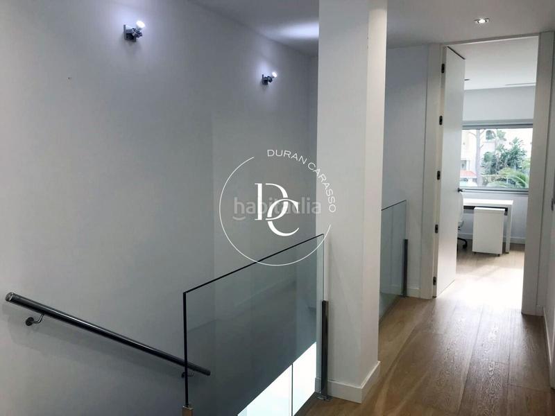 Foto ffae8bd4-2b8e-450d-bbf4-db97c2d3e71e. Alquiler casa  de lujo de 202 m2 con vistas en alquiler en terramar, en Sitges