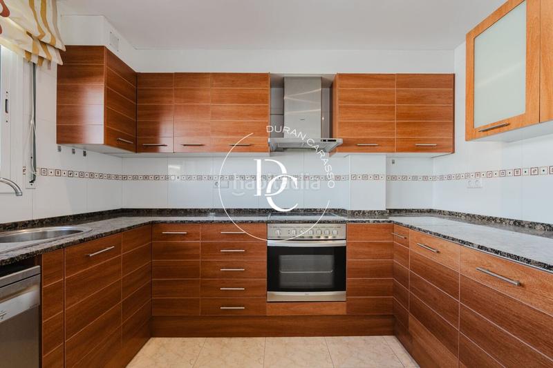 Foto 4e6d56a0-5310-4433-86e6-e0bf30b0a796. Miete dachwohnung mit heizung in Vallpineda-Santa Bàrbara Sitges