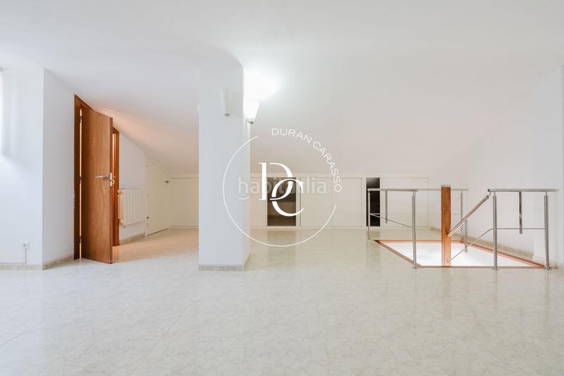 Foto ae553fa3-7857-4d44-bf2b-cb66b511fb7a. Rent penthouse with heating in Vallpineda-Santa Bàrbara Sitges