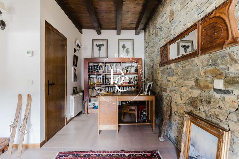 Foto dd3c5366-aab6-43c9-b680-c505091b4746. Casa amb calefacció aparcament a Molina (La)