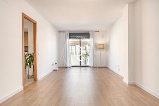 Appartement  Carrer jardí. Piso de 112 m2 con terraza en venta en sitges