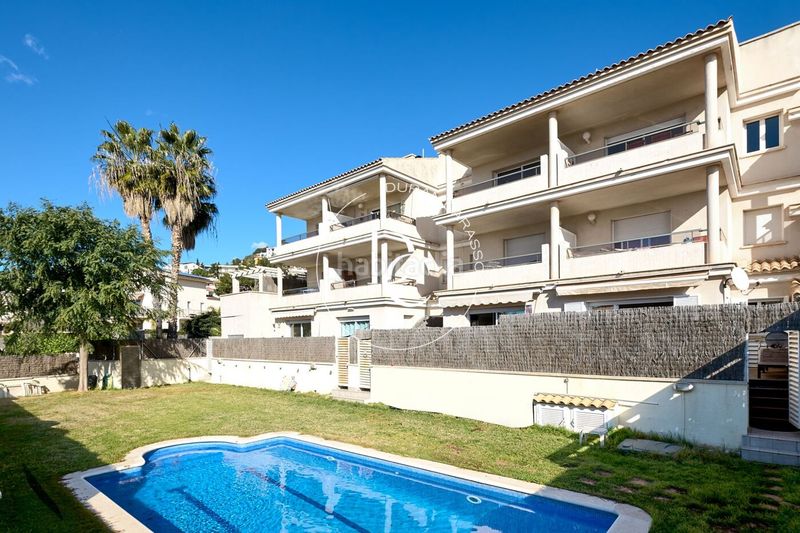 Foto 362e4b13-6a28-475c-a18c-618423a6e8d2. Dúplex amb calefacció aparcament piscina a Levantina - Montgavina - Quintmar Sitges