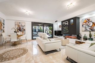 Casa  Carrer de la vila d'andorra de terol. Casa de lujo de 309 m2 en venta en els atmetllers, sitges