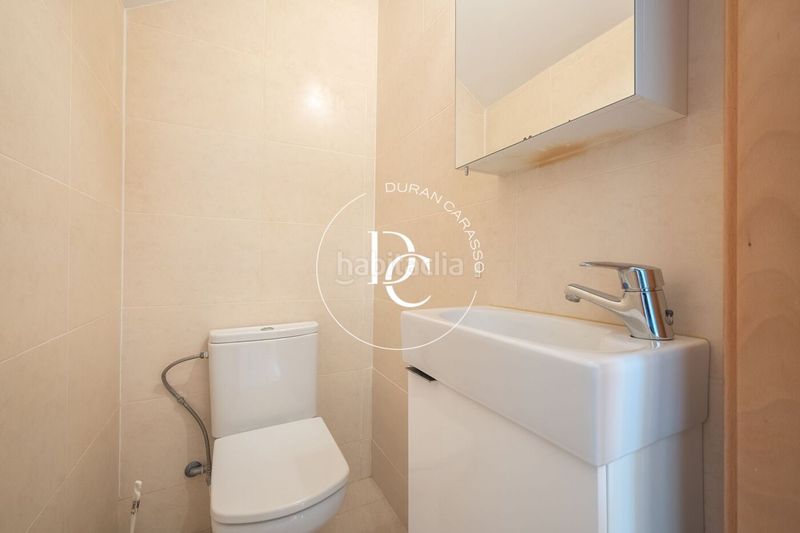 Foto abb76963-b568-4106-be5b-f4b40228f290. Lloguer casa amb calefacció aparcament piscina a Sitges