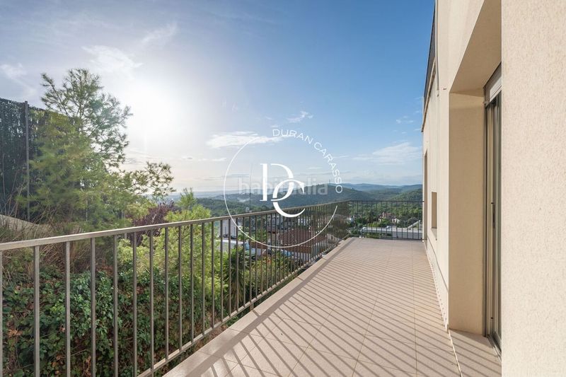 Foto d2dd97e6-de5c-4ade-82bf-8573291615f0. Lloguer casa amb calefacció aparcament piscina a Sitges