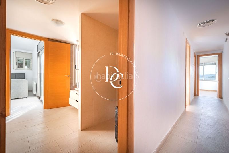 Foto ef1dff5d-7fb9-4b56-a161-1c0a020443b7. Lloguer casa amb calefacció aparcament piscina a Sitges