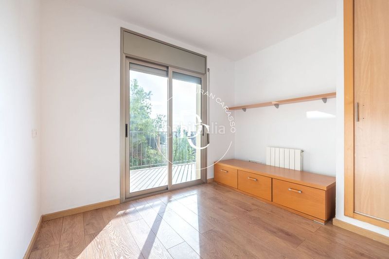 Foto f1196fac-ce9c-4694-9ffa-3c2d49d7e8a1. Lloguer casa amb calefacció aparcament piscina a Sitges