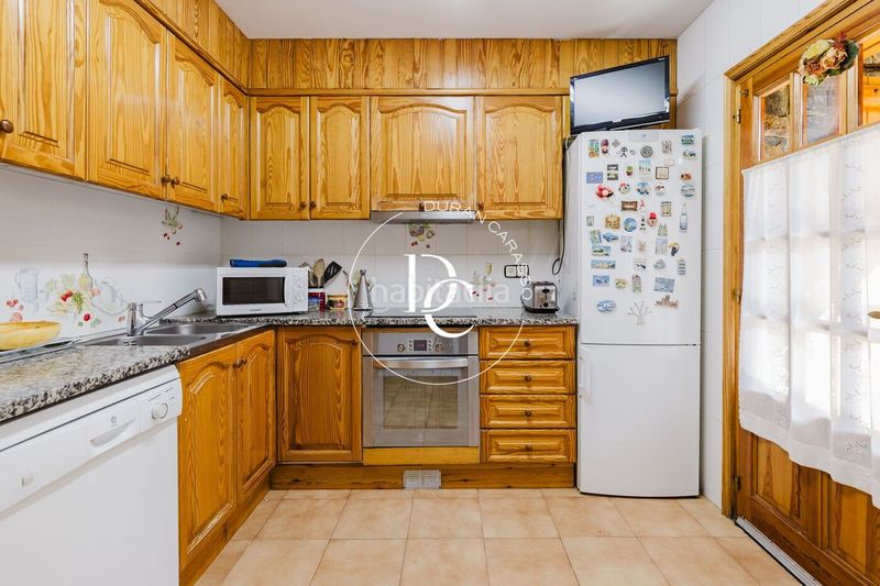Foto 10ef9305-a816-4c19-8ef3-e605d3819412. Maison avec chauffage parking dans Llívia