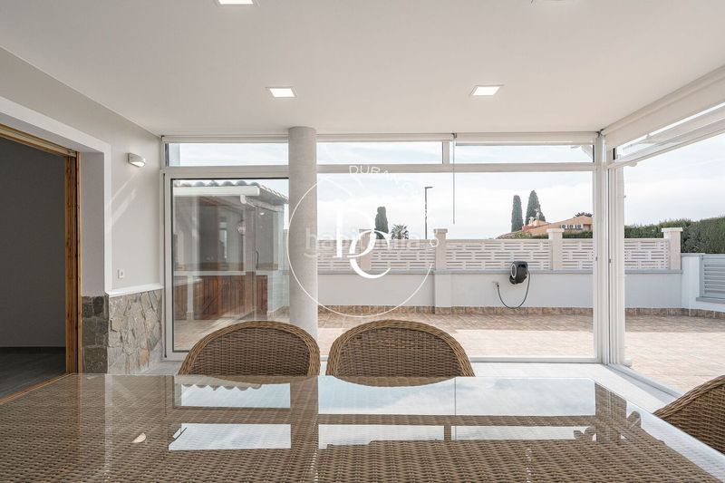 Foto e88a9a6a-9df0-41b9-a9c4-8ae90b1d4c4e. Lloguer casa amb calefacció aparcament piscina a Cubelles
