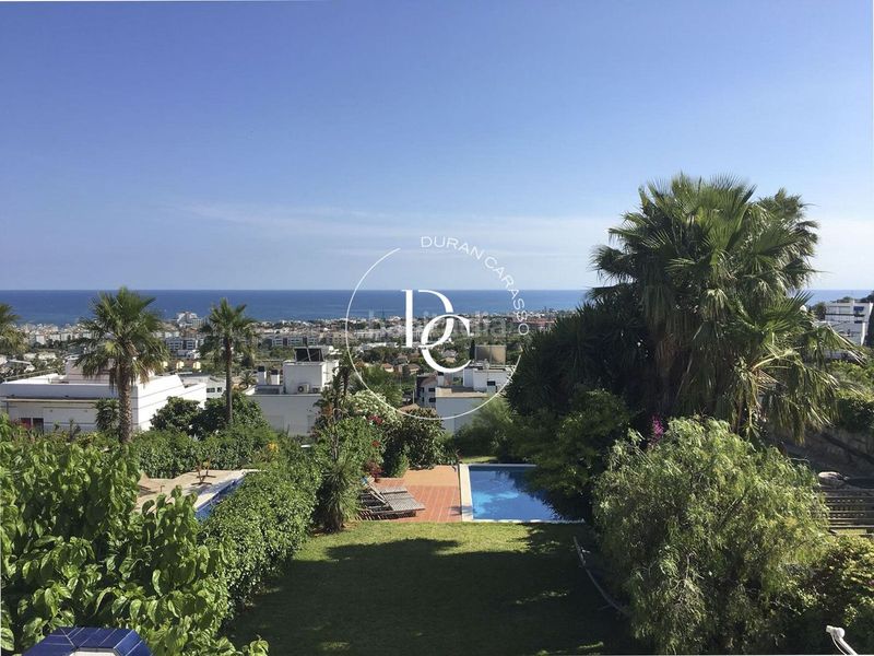 Foto 4ad8d89a-1289-483b-a7ee-78bea38e9112. Casa amb calefacció aparcament piscina a Vallpineda-Santa Bàrbara Sitges