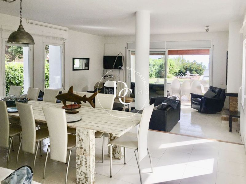 Foto fb571194-abb6-40fb-bb5f-d61fbc537f17. Casa amb calefacció aparcament piscina a Vallpineda-Santa Bàrbara Sitges