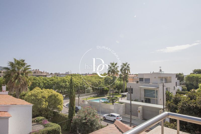 Foto 7228e8cb-b04d-40c3-9954-8b0676aa286d. Location maison avec chauffage parking piscine dans Sitges