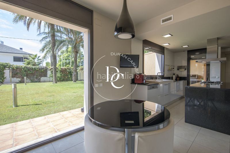 Foto a5259b67-e35a-4766-a62c-77e051878fa4. Location maison avec chauffage parking piscine dans Sitges