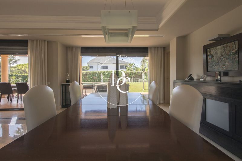 Foto d672a14b-8258-4b62-85b3-97370d2b9225. Location maison avec chauffage parking piscine dans Sitges