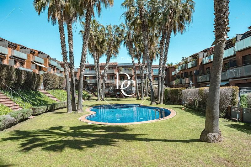 Foto 184c6a57-0553-4bd5-bb63-e609c6b94343. Casa amb calefacció aparcament piscina a Ametllers - Poble Sec Sitges
