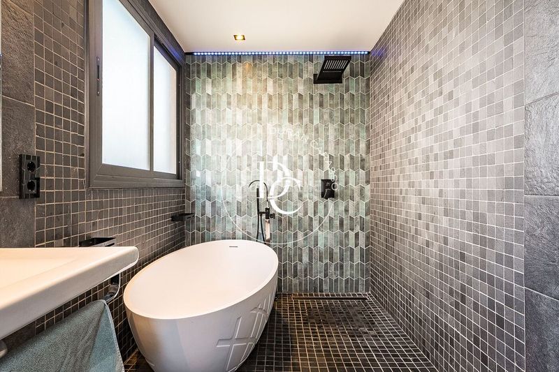 Foto 2076a727-daf3-42e0-8807-4b1bbe3be269. Casa amb calefacció aparcament piscina a Ametllers - Poble Sec Sitges