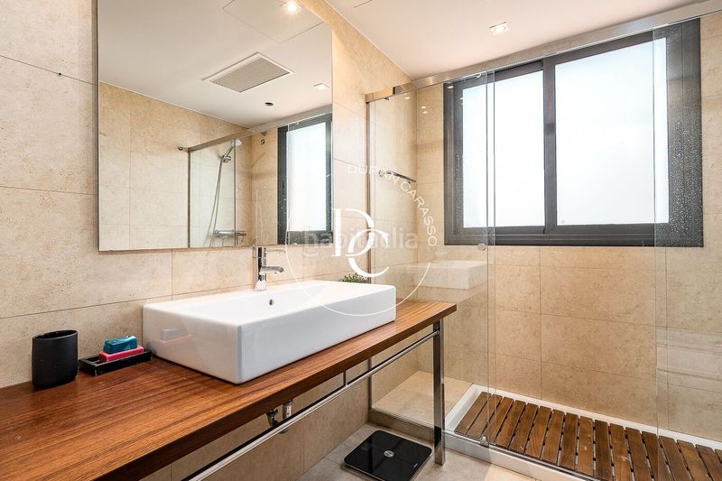 Foto 755097af-69f5-4b51-af50-6eec7c8ca9d5. Casa amb calefacció aparcament piscina a Ametllers - Poble Sec Sitges