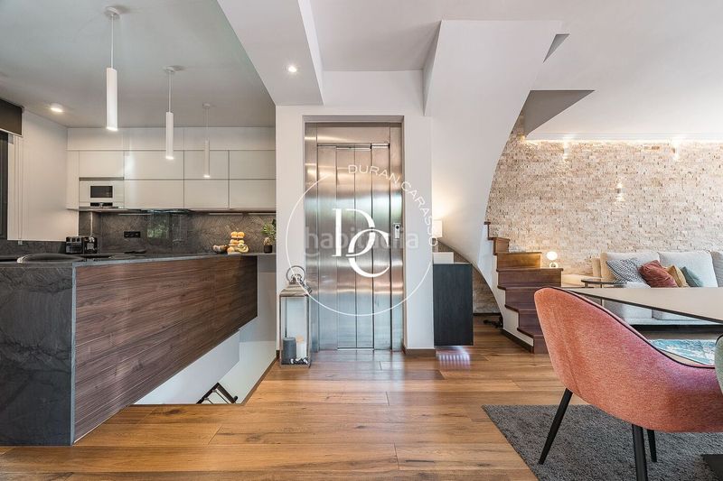 Foto 84c13fff-73ba-4fbf-810f-830e4620e62a. Casa amb calefacció aparcament piscina a Ametllers - Poble Sec Sitges