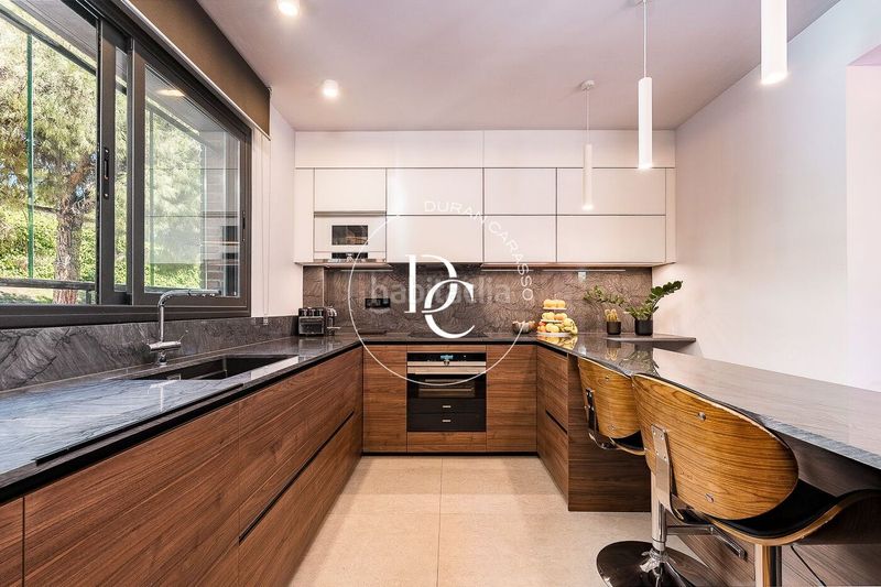 Foto a3d08782-23dc-4188-b1bc-247263947f59. Casa amb calefacció aparcament piscina a Ametllers - Poble Sec Sitges