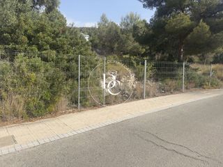 Wohngrundstück  Avinguda del camí de can girona. Parcela de 1500 m2 en venta en sitges