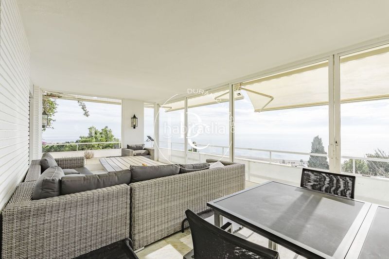 Foto a5c5b44e-db51-4b42-b894-65f0a35b919e. Casa amb calefacció aparcament piscina a Bellamar Castelldefels