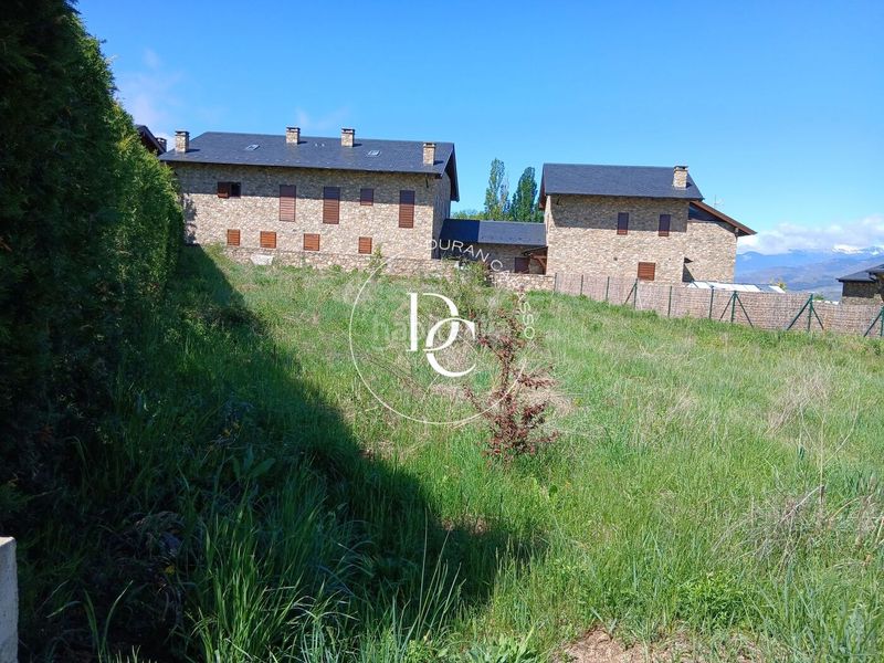 Foto 0fa04acf-2a2f-466b-8dfc-a170bb729745. Terreny residencial a Das
