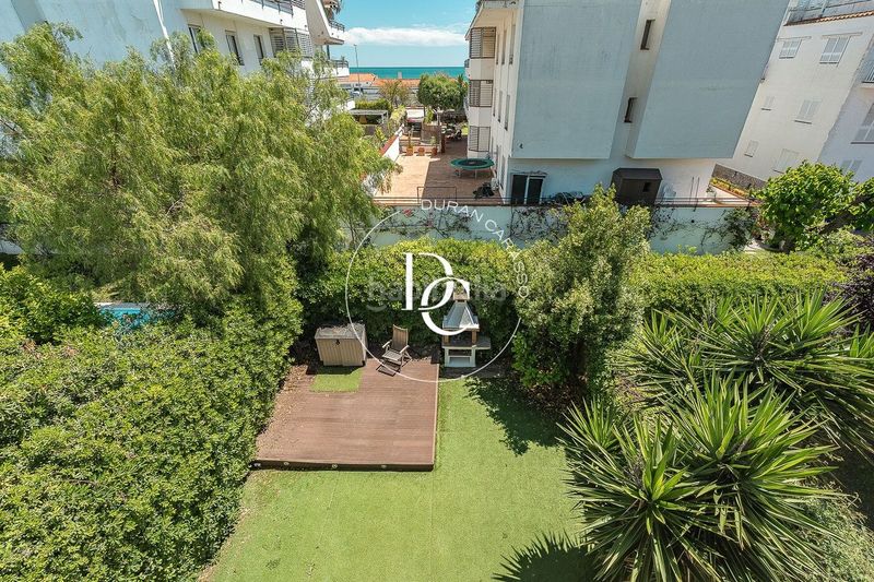Foto 21f128a9-0188-4607-a8c7-f772f5b77195. Casa amb calefacció aparcament a Can Girona - Terramar - Vinyet Sitges