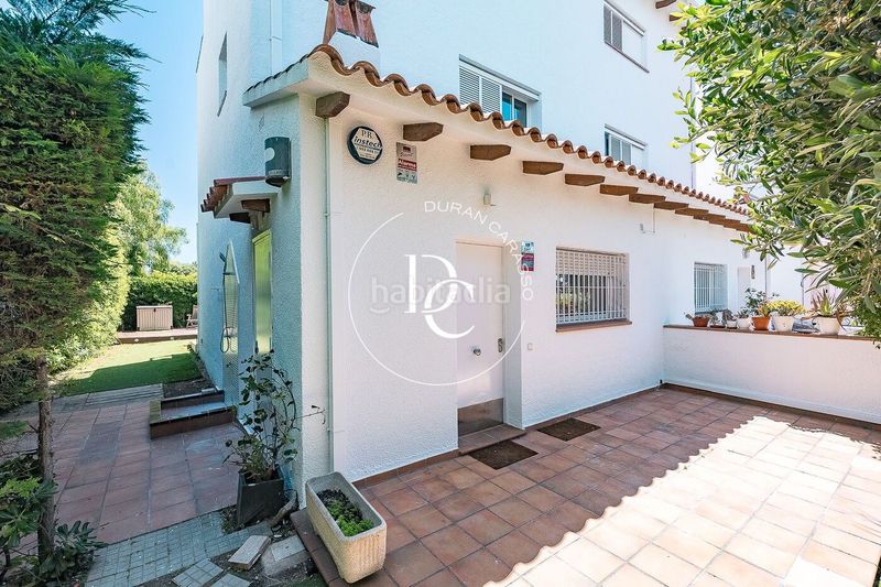Foto 7a9bd33e-d2b3-4d26-911c-df610219f695. Casa amb calefacció aparcament a Can Girona - Terramar - Vinyet Sitges