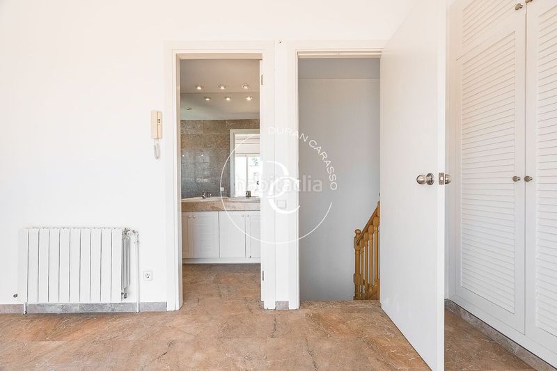 Foto a70710d7-2a41-4dec-8cd8-92b4b2c01244. Casa amb calefacció aparcament a Can Girona - Terramar - Vinyet Sitges