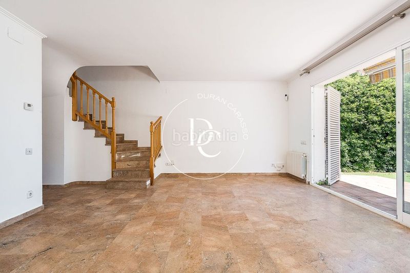 Foto ad28fb60-372e-4b5e-9656-20019ca33a3d. Casa amb calefacció aparcament a Can Girona - Terramar - Vinyet Sitges
