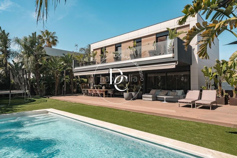 Foto 04e716f3-afbd-42df-acec-c6511a4b44f2. Location maison avec chauffage parking piscine dans Sitges