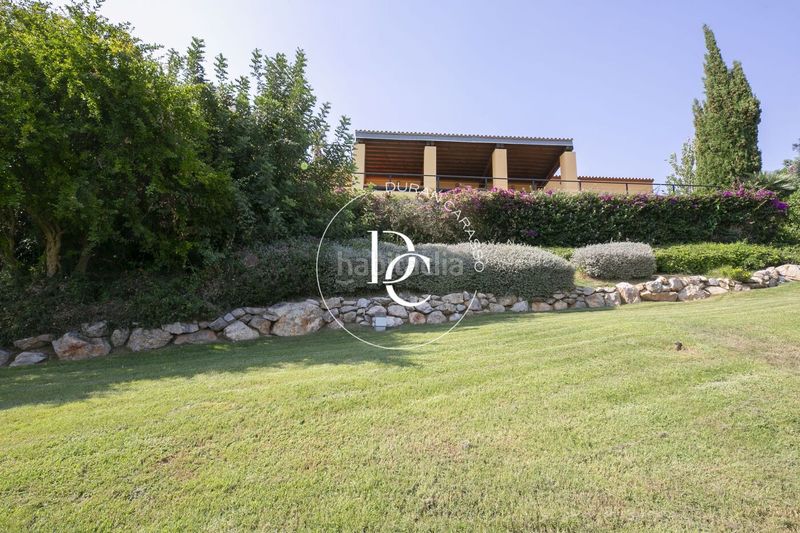 Foto cbd1cc35-ad60-44d3-8fe2-26716eb00fa3. Location maison avec chauffage parking piscine dans Sitges