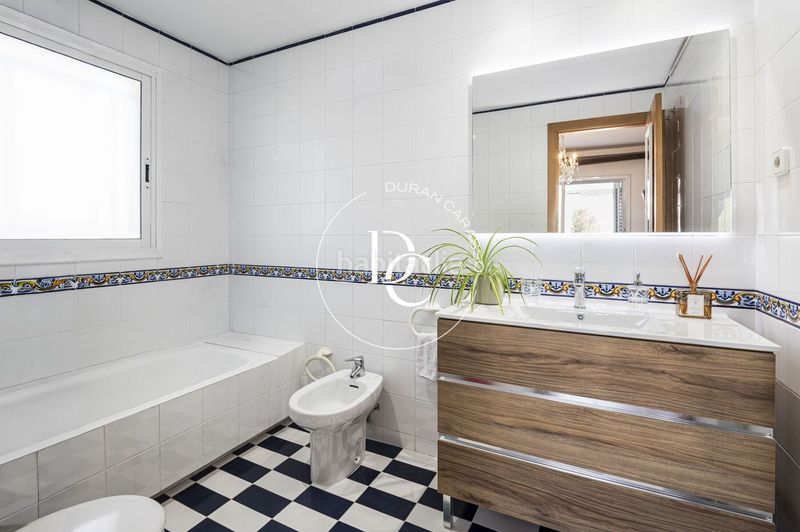 Foto 0d62b072-3794-4022-901e-c61421957e34. Lloguer casa amb calefacció aparcament piscina a Sitges