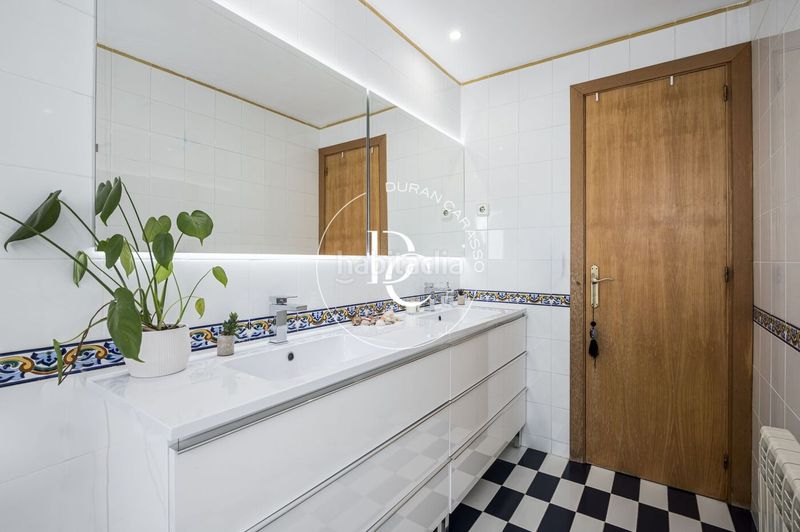 Foto 5f7d03b8-0b30-4447-aad8-4ac547bc72a2. Lloguer casa amb calefacció aparcament piscina a Sitges