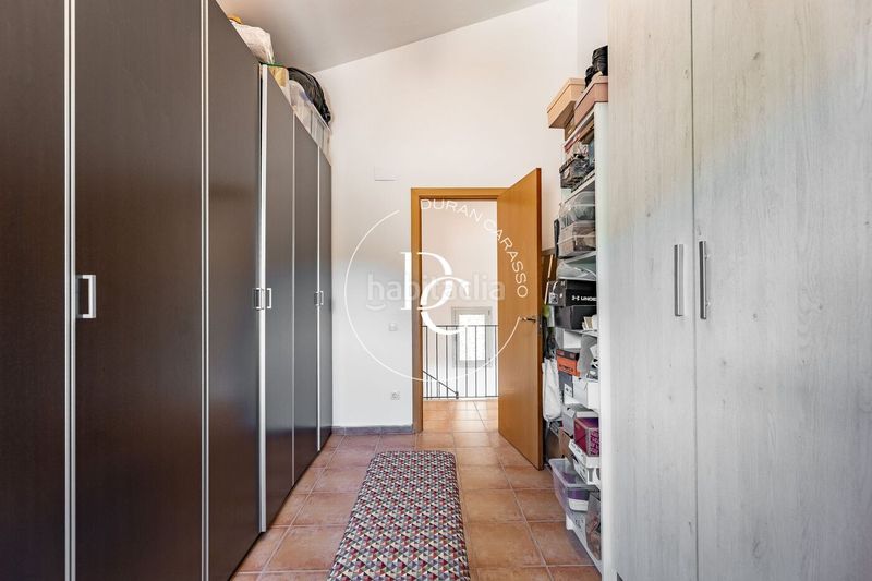 Foto f1945a40-277e-4bd2-a677-18ed8db42844. Casa amb calefacció aparcament a Canyelles