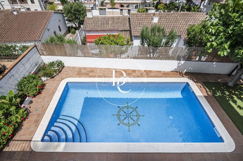 Foto 872b49cc-6ba2-4d80-8476-499027b1ece3. Casa amb calefacció aparcament piscina a Mas d´En Serra - Els Cards Sant Pere de Ribes