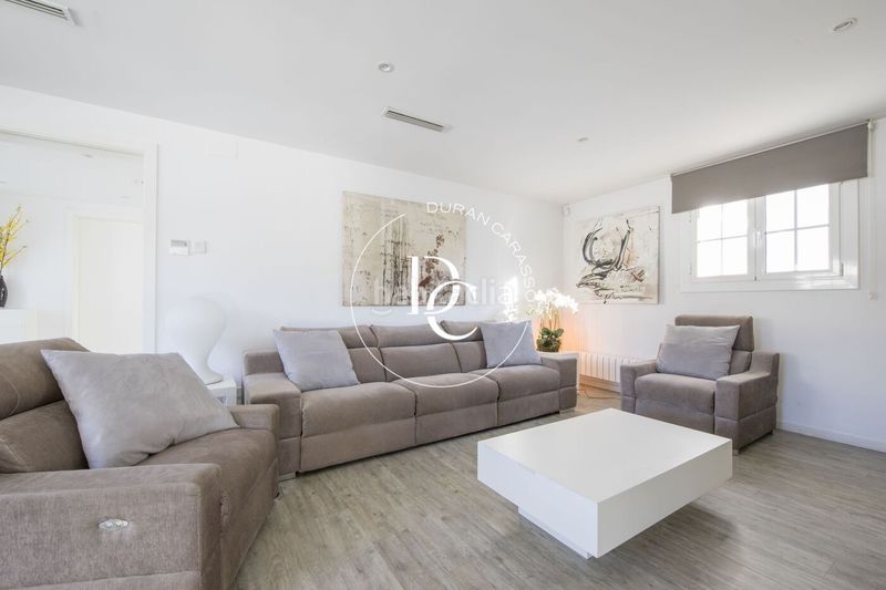 Foto a4226522-0aba-461d-937c-4af316d477c8. Lloguer casa amb calefacció aparcament piscina a Sitges