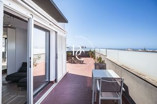 Dachwohnung  Carrer del sol. Ático de 34 m2 con terraza en venta en sitges
