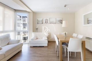 Affitto Appartamento  Carrer d'espalter. Piso de 77 m2 en alquiler en centre, sitges