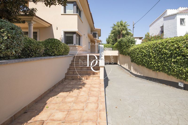 Foto 01c709ea-bca0-47ad-b3d8-8a6d89bf6321. Lloguer casa amb calefacció aparcament piscina a Sitges