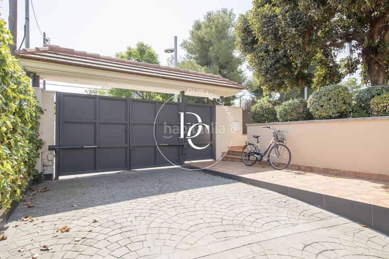 Foto fa1734f6-c80e-45e1-b4ea-b6c9290cfe1c. Lloguer casa amb calefacció aparcament piscina a Sitges