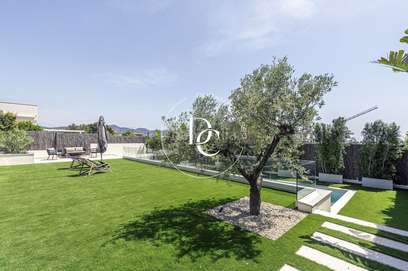 Foto 62df3b68-e3ba-431e-bb20-f10e593bb063. Casa amb calefacció aparcament piscina a Can Pei Sitges